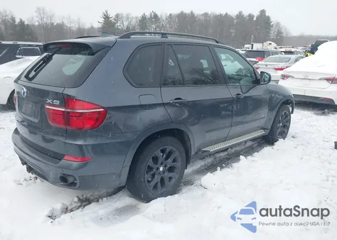 2013 BMW X5 xDrive35I/xDrive35I Premium/xDrive35I Sport Activity из США, поврежденный, VIN 5UXZV4C56D0B03373